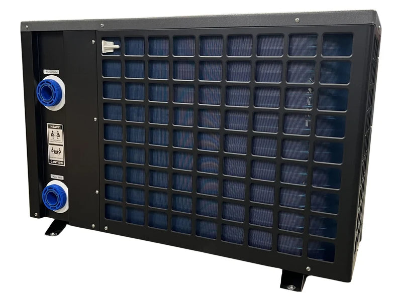 Achterkant Interline inverter warmtepomp 8,5 kW met verdamper en 50 mm wateraansluitingen
