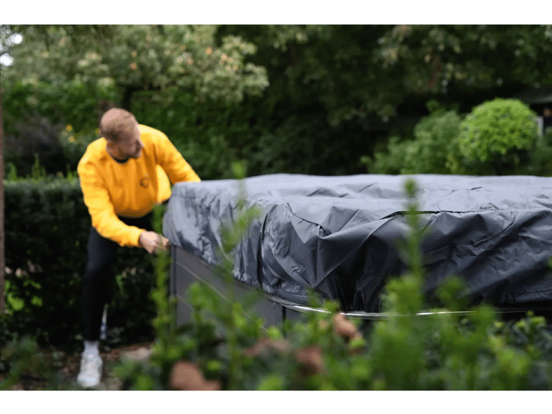 W'eau spa cover beschermhoes 200 x 200 cm - hoes over de cover trekken